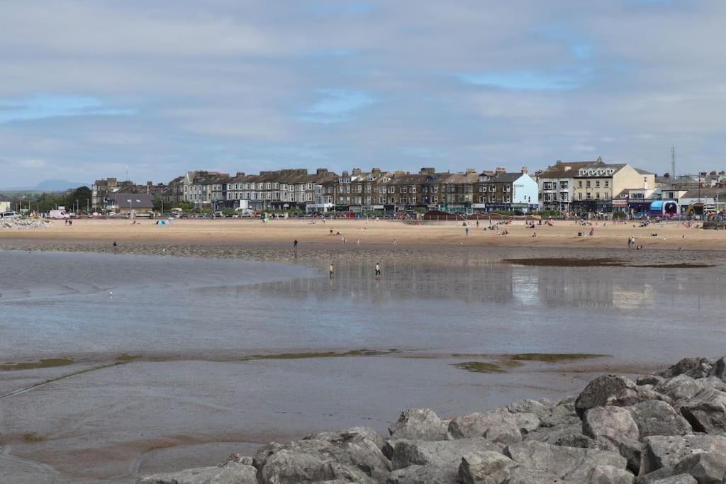 Modern And Comfortable Stay In Morecambe Exterior foto